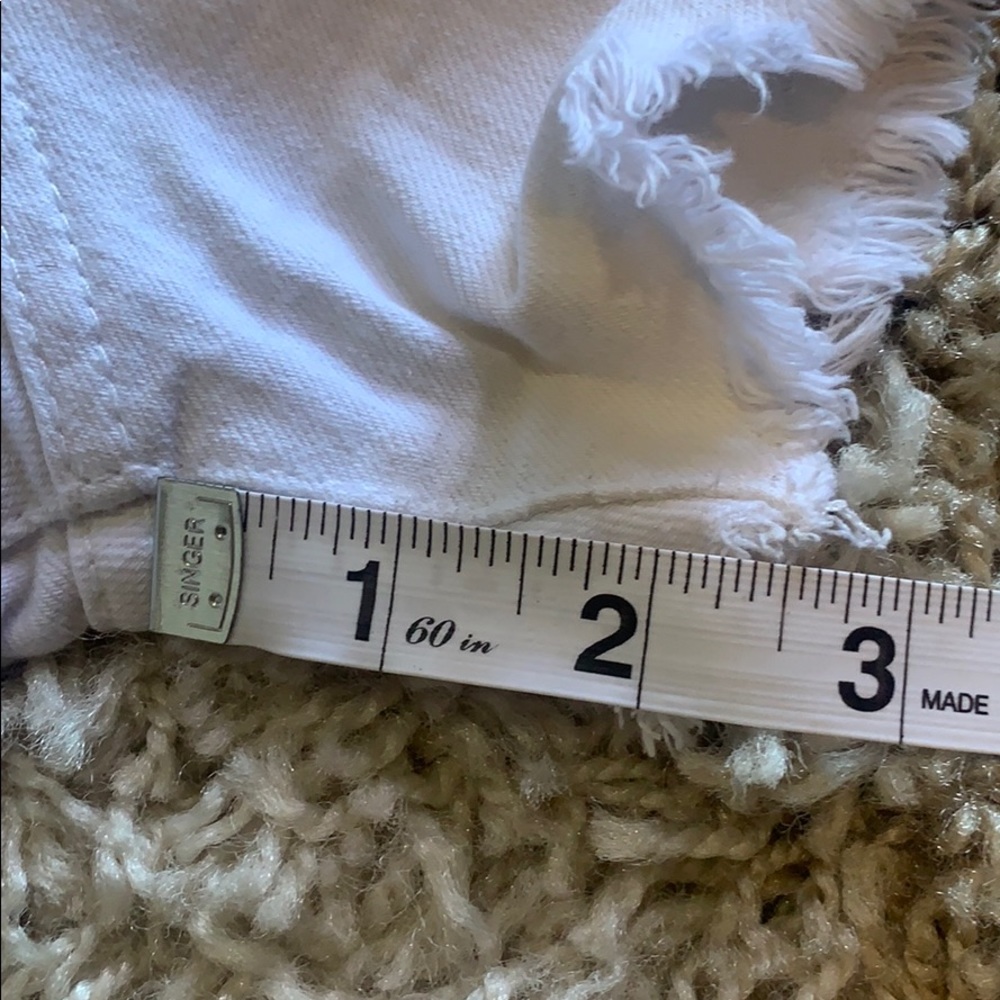 VANS Shorts - Picture 5 of 7